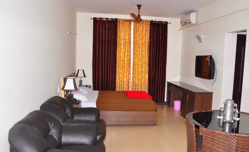 Green Hill Hotel P.Ltd, Valparai 5